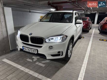 Белый БМВ Х5, объемом двигателя 2 л и пробегом 212 тыс. км за 22500 $, фото 1 на Automoto.ua