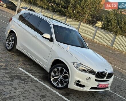 Белый БМВ Х5, объемом двигателя 3 л и пробегом 171 тыс. км за 22999 $, фото 1 на Automoto.ua