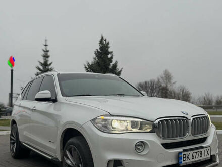 Белый БМВ Х5, объемом двигателя 2.99 л и пробегом 218 тыс. км за 32900 $, фото 1 на Automoto.ua