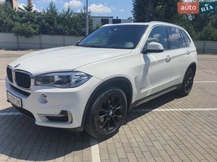 Белый БМВ Х5, объемом двигателя 2.99 л и пробегом 127 тыс. км за 32900 $, фото 1 на Automoto.ua