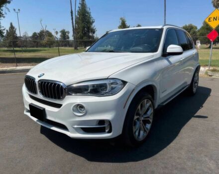 Белый БМВ Х5, объемом двигателя 0 л и пробегом 88 тыс. км за 5500 $, фото 1 на Automoto.ua