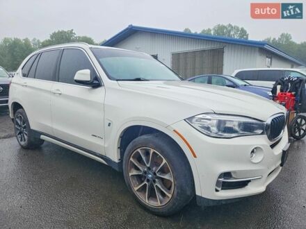 Белый БМВ Х5, объемом двигателя 2 л и пробегом 105 тыс. км за 7800 $, фото 1 на Automoto.ua