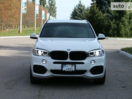 Белый БМВ Х5, объемом двигателя 3 л и пробегом 46 тыс. км за 45000 $, фото 1 на Automoto.ua