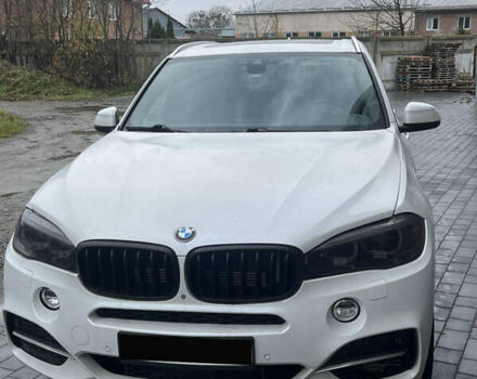Белый БМВ Х5, объемом двигателя 2 л и пробегом 160 тыс. км за 27500 $, фото 1 на Automoto.ua