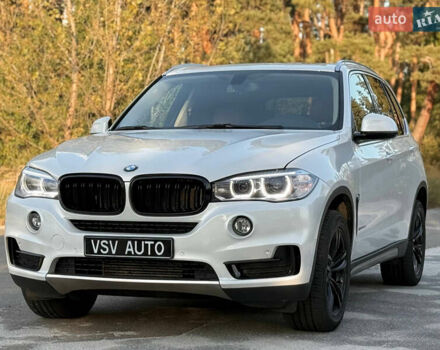 Білий БМВ Х5, об'ємом двигуна 3 л та пробігом 93 тис. км за 41888 $, фото 1 на Automoto.ua