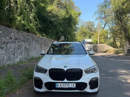 Белый БМВ Х5, объемом двигателя 3 л и пробегом 60 тыс. км за 60000 $, фото 1 на Automoto.ua