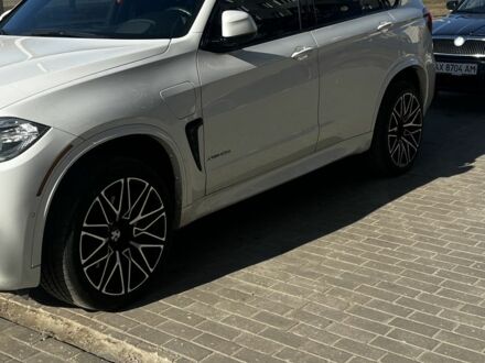 Білий БМВ Х5, об'ємом двигуна 2 л та пробігом 111 тис. км за 35000 $, фото 1 на Automoto.ua
