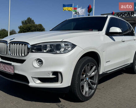 Білий БМВ Х5, об'ємом двигуна 2.99 л та пробігом 217 тис. км за 32900 $, фото 1 на Automoto.ua