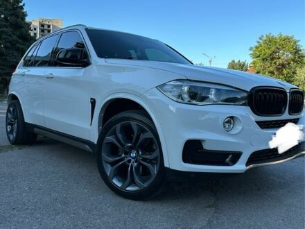 Білий БМВ Х5, об'ємом двигуна 2 л та пробігом 100 тис. км за 30000 $, фото 1 на Automoto.ua