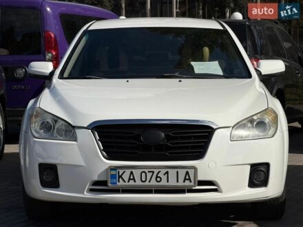 Белый БМВ Х5, объемом двигателя 2 л и пробегом 115 тыс. км за 31999 $, фото 1 на Automoto.ua