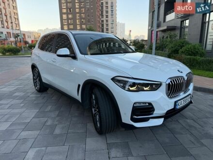 Білий БМВ Х5, об'ємом двигуна 3 л та пробігом 111 тис. км за 45000 $, фото 1 на Automoto.ua