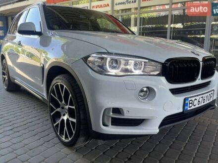 Білий БМВ Х5, об'ємом двигуна 3 л та пробігом 86 тис. км за 32900 $, фото 1 на Automoto.ua