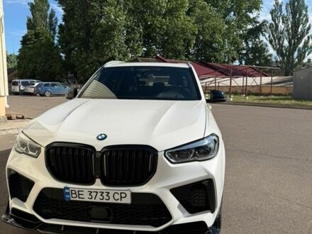 Білий БМВ Х5, об'ємом двигуна 3 л та пробігом 96 тис. км за 46750 $, фото 1 на Automoto.ua