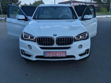 БМВ Х5 2018 у Рівному на Automoto.ua Білий БМВ Х5, об'ємом двигуна 2 л та пробігом 50 тис. км за 40500 $, фото 1 на Automoto.ua