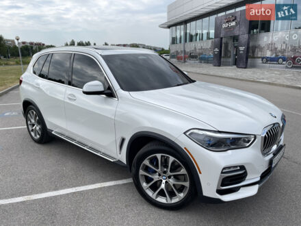 Белый БМВ Х5, объемом двигателя 3 л и пробегом 38 тыс. км за 68000 $, фото 1 на Automoto.ua