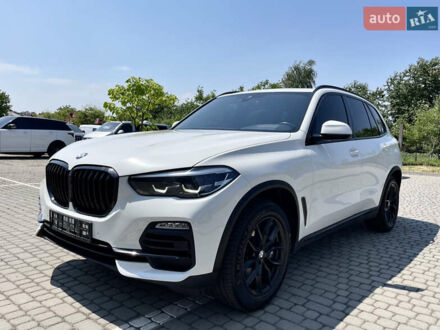 Білий БМВ Х5, об'ємом двигуна 3 л та пробігом 102 тис. км за 43700 $, фото 1 на Automoto.ua