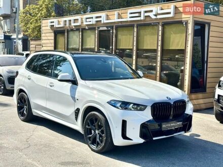 Белый БМВ Х5, объемом двигателя 2 л и пробегом 193 тыс. км за 50000 $, фото 1 на Automoto.ua