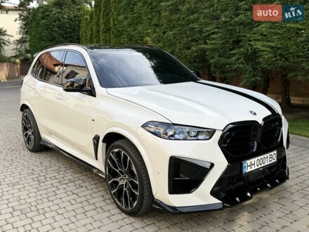 Белый БМВ Х5, объемом двигателя 3 л и пробегом 42 тыс. км за 69900 $, фото 1 на Automoto.ua