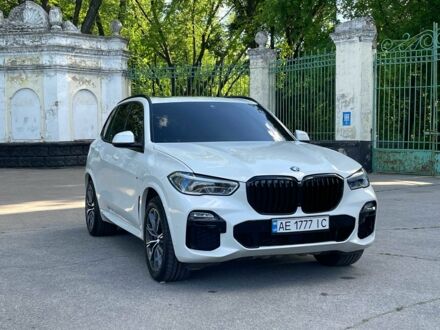 БМВ Х5 2019 в Днепре (Днепропетровске) на Automoto.ua Белый БМВ Х5, объемом двигателя 3 л и пробегом 160 тыс. км за 59000 $, фото 1 на Automoto.ua