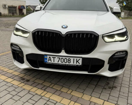 Белый БМВ Х5, объемом двигателя 3 л и пробегом 172 тыс. км за 59500 $, фото 1 на Automoto.ua
