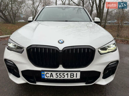 Белый БМВ Х5, объемом двигателя 2.99 л и пробегом 141 тыс. км за 64900 $, фото 1 на Automoto.ua