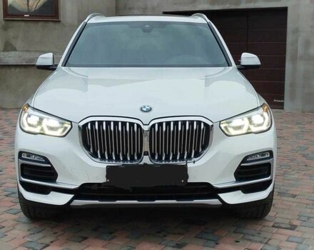 Белый БМВ Х5, объемом двигателя 3 л и пробегом 99 тыс. км за 33000 $, фото 1 на Automoto.ua