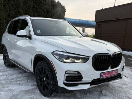 Белый БМВ Х5, объемом двигателя 3 л и пробегом 112 тыс. км за 47500 $, фото 1 на Automoto.ua