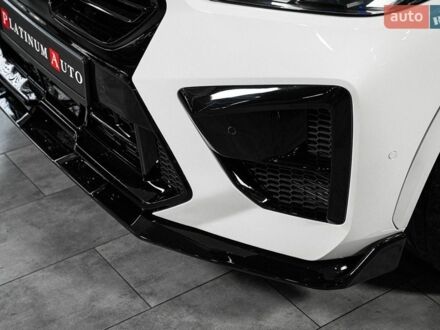 Белый БМВ Х5, объемом двигателя 3 л и пробегом 72 тыс. км за 55900 $, фото 1 на Automoto.ua