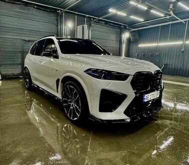 Белый БМВ Х5, объемом двигателя 3 л и пробегом 73 тыс. км за 60000 $, фото 1 на Automoto.ua