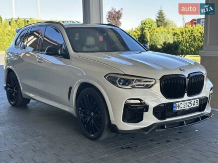 Белый БМВ Х5, объемом двигателя 3 л и пробегом 74 тыс. км за 52800 $, фото 1 на Automoto.ua