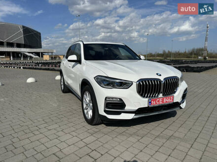 БМВ Х5 2020 в Львове на Automoto.ua Белый БМВ Х5, объемом двигателя 3 л и пробегом 131 тыс. км за 51900 $, фото 1 на Automoto.ua