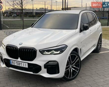 Белый БМВ Х5, объемом двигателя 3 л и пробегом 80 тыс. км за 64900 $, фото 1 на Automoto.ua