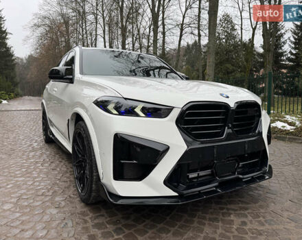 Белый БМВ Х5, объемом двигателя 3 л и пробегом 125 тыс. км за 51000 $, фото 1 на Automoto.ua