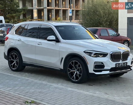 Белый БМВ Х5, объемом двигателя 0 л и пробегом 63 тыс. км за 44500 $, фото 1 на Automoto.ua
