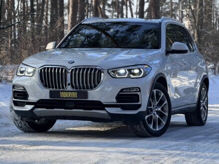 Белый БМВ Х5, объемом двигателя 3 л и пробегом 51 тыс. км за 48500 $, фото 1 на Automoto.ua