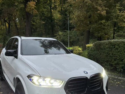 Белый БМВ Х5, объемом двигателя 3 л и пробегом 123 тыс. км за 55000 $, фото 1 на Automoto.ua