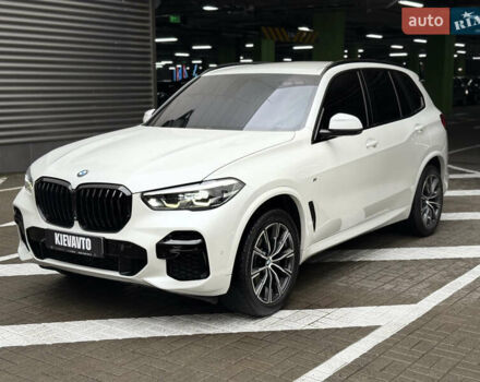 Белый БМВ Х5, объемом двигателя 2 л и пробегом 155 тыс. км за 49000 $, фото 1 на Automoto.ua