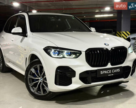 Белый БМВ Х5, объемом двигателя 2.99 л и пробегом 115 тыс. км за 63900 $, фото 1 на Automoto.ua