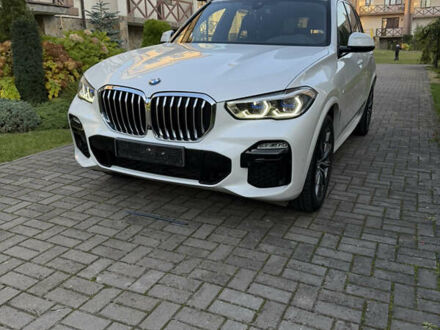 БМВ Х5 2021 в Черновцах на Automoto.ua Белый БМВ Х5, объемом двигателя 2.99 л и пробегом 84 тыс. км за 74000 $, фото 1 на Automoto.ua