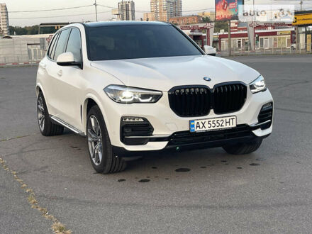 БМВ Х5 2021 у Харкові на Automoto.ua Білий БМВ Х5, об'ємом двигуна 2 л та пробігом 22 тис. км за 66500 $, фото 1 на Automoto.ua