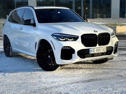 БМВ Х5 2021 в Днепре (Днепропетровске) на Automoto.ua Белый БМВ Х5, объемом двигателя 3 л и пробегом 69 тыс. км за 54000 $, фото 1 на Automoto.ua