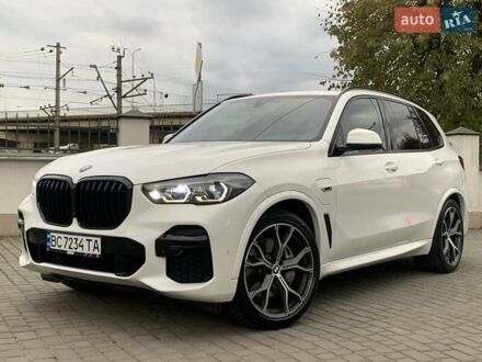 БМВ Х5 2022 в Дрогобыче на Automoto.ua Белый БМВ Х5, объемом двигателя 3 л и пробегом 38 тыс. км за 76000 $, фото 1 на Automoto.ua