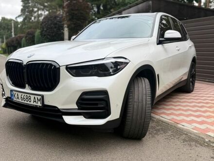 Білий БМВ Х5, об'ємом двигуна 2 л та пробігом 70 тис. км за 55000 $, фото 1 на Automoto.ua