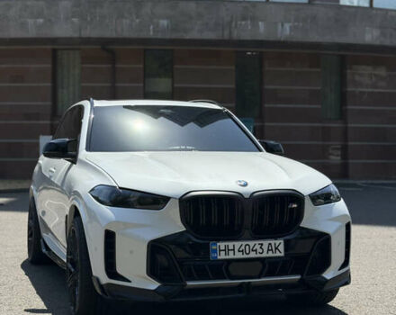 Білий БМВ Х5, об'ємом двигуна 4.4 л та пробігом 16 тис. км за 96500 $, фото 1 на Automoto.ua