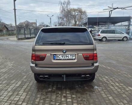 Бежевый БМВ Х5, объемом двигателя 2.99 л и пробегом 477 тыс. км за 10000 $, фото 4 на Automoto.ua