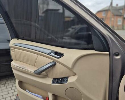 Бежевый БМВ Х5, объемом двигателя 2.99 л и пробегом 477 тыс. км за 10000 $, фото 22 на Automoto.ua