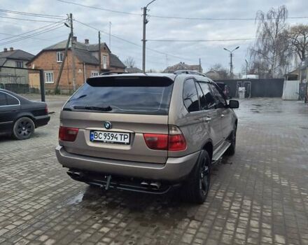 Бежевый БМВ Х5, объемом двигателя 2.99 л и пробегом 477 тыс. км за 10000 $, фото 3 на Automoto.ua