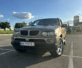Бежевый БМВ Х5, объемом двигателя 3 л и пробегом 296 тыс. км за 8800 $, фото 1 на Automoto.ua