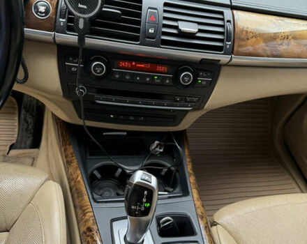 Бежевый БМВ Х5, объемом двигателя 2.98 л и пробегом 221 тыс. км за 14900 $, фото 5 на Automoto.ua