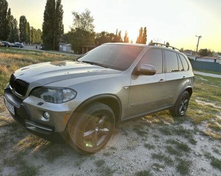 Бежевый БМВ Х5, объемом двигателя 3 л и пробегом 335 тыс. км за 12000 $, фото 1 на Automoto.ua